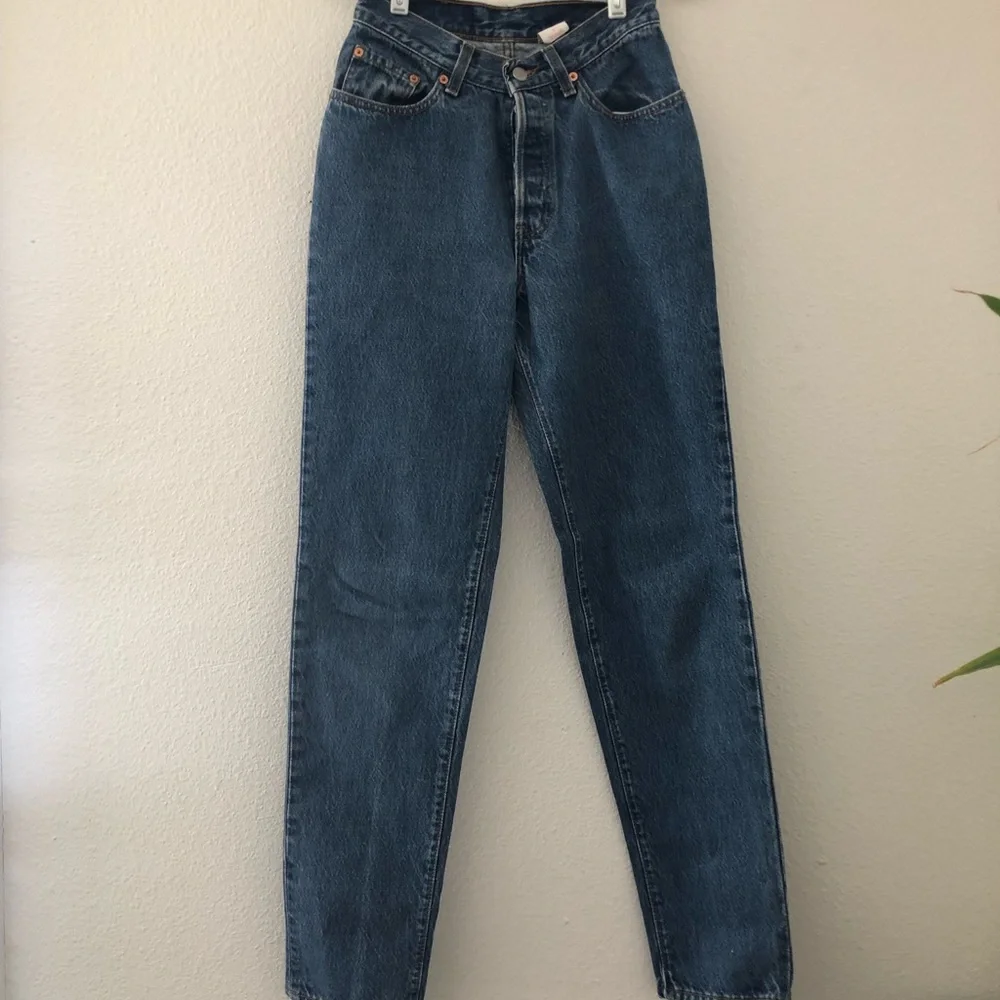 Vintage High Rise Levi’s - Picture 3 of 3